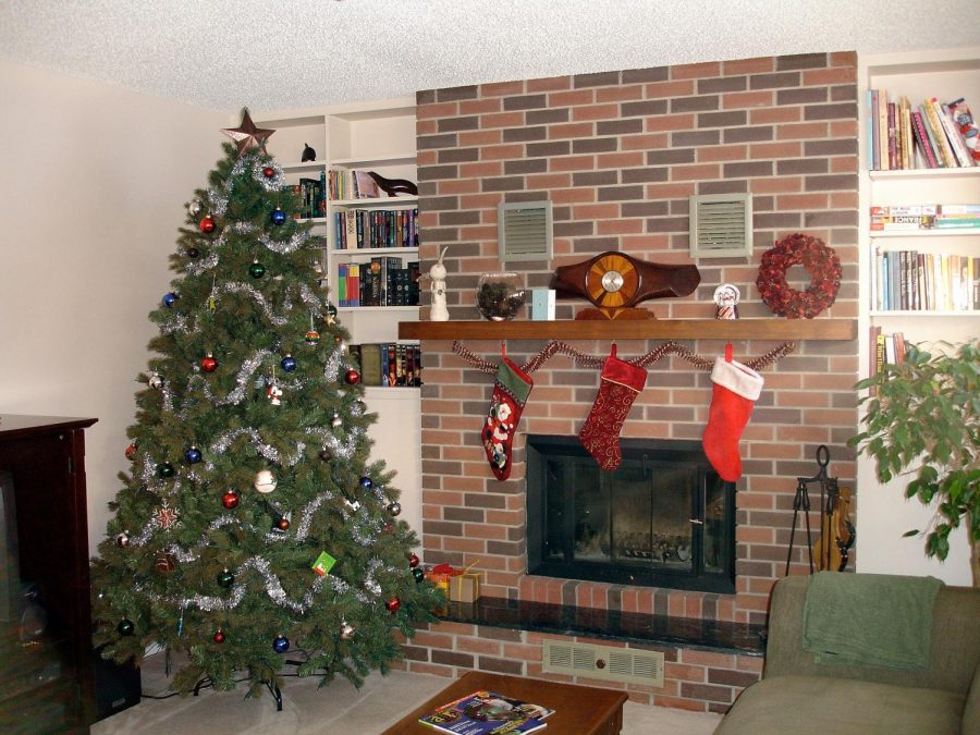 When+is+it+the+right+time+to+decorate+for+Christmas%3F