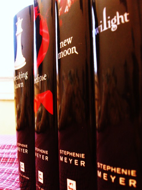 The+Twilight+Saga%2C+written+by+Stephanie+Meyer%2C+inspired+5+films+that+defined+pop+culture+for+a+generation.