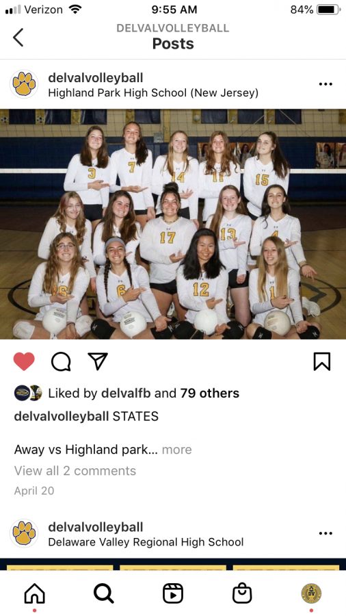 The Del Val Volleyball team at States at Highland Park High School.