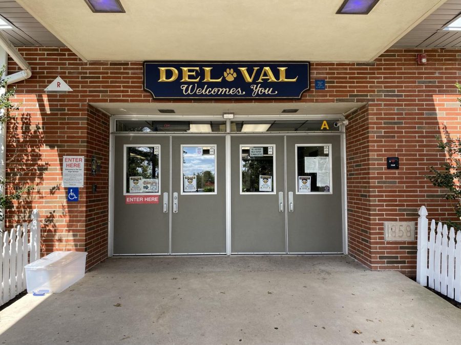 Del+Val+reopened+its+doors+to+its+students+for+in-person+learning+on+September+1%2C+2021.