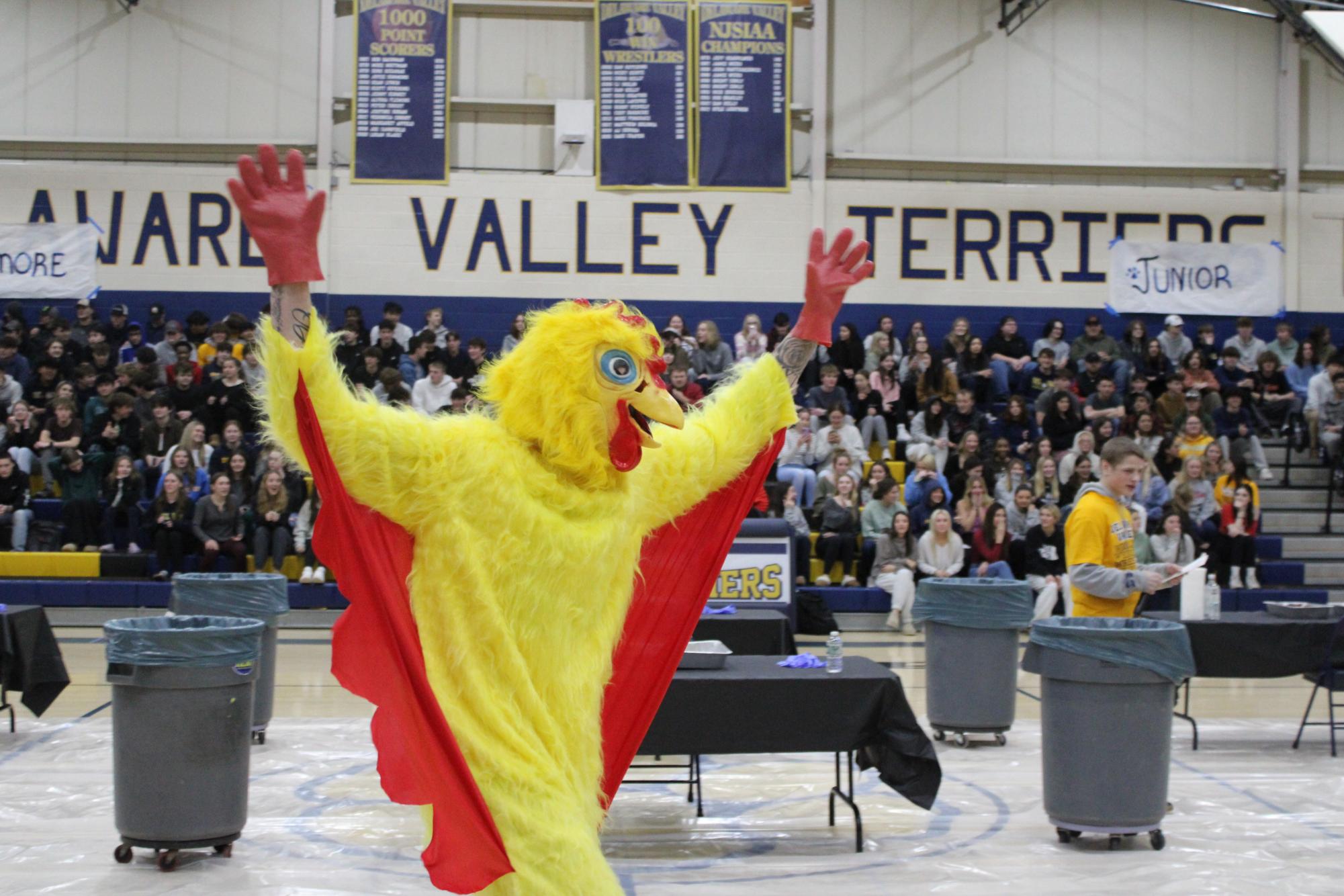 Del Val held its first, and hopefully not last, Wing Bowl at the winter pep rally. This years pep rally saw Tuffy replaced by a giant chicken in honor of the first annual Wing Bowl competition.