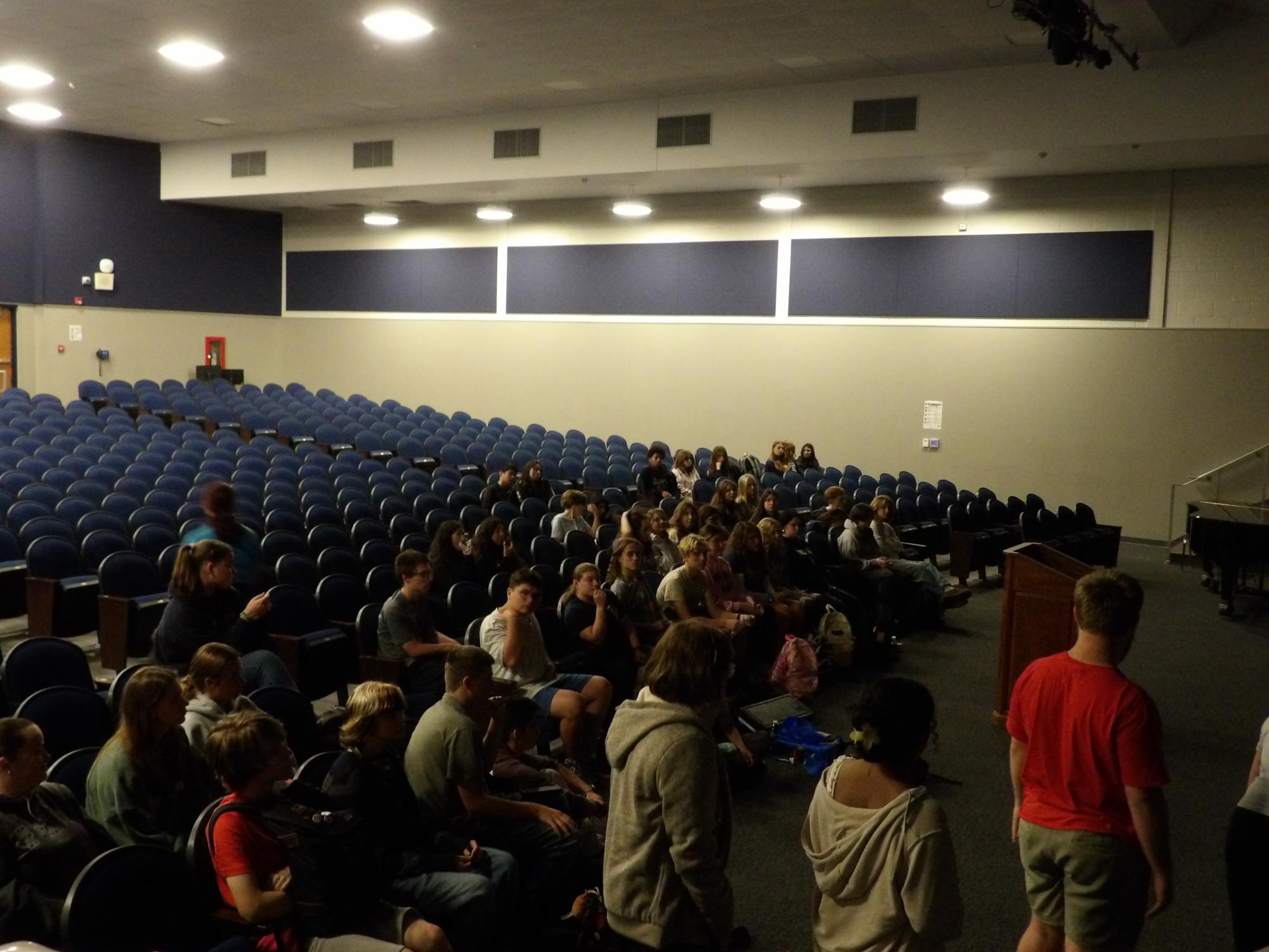 Del Val students attend Fall Play informational meeting 