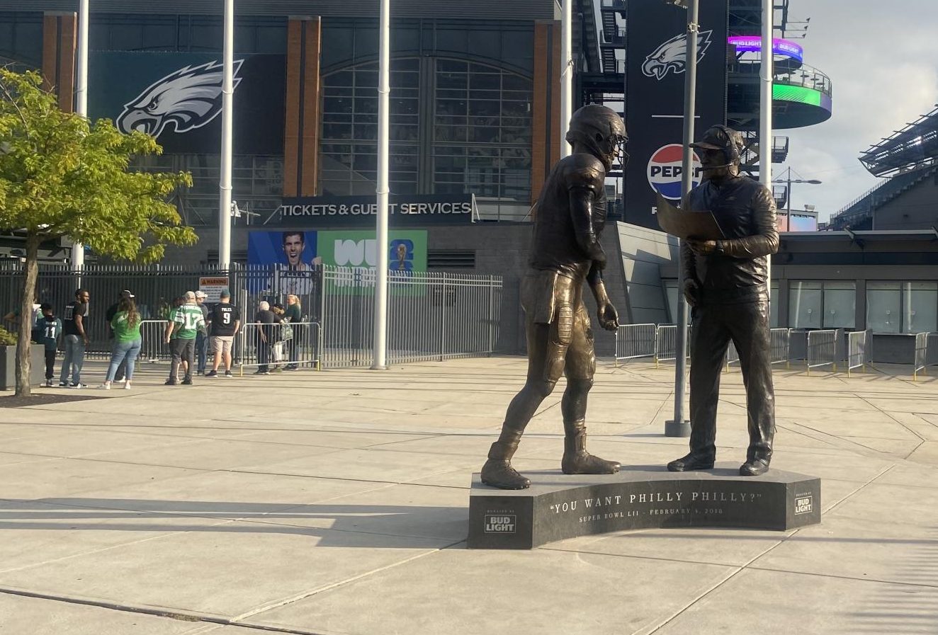 Eagles host watch party to kick off the season