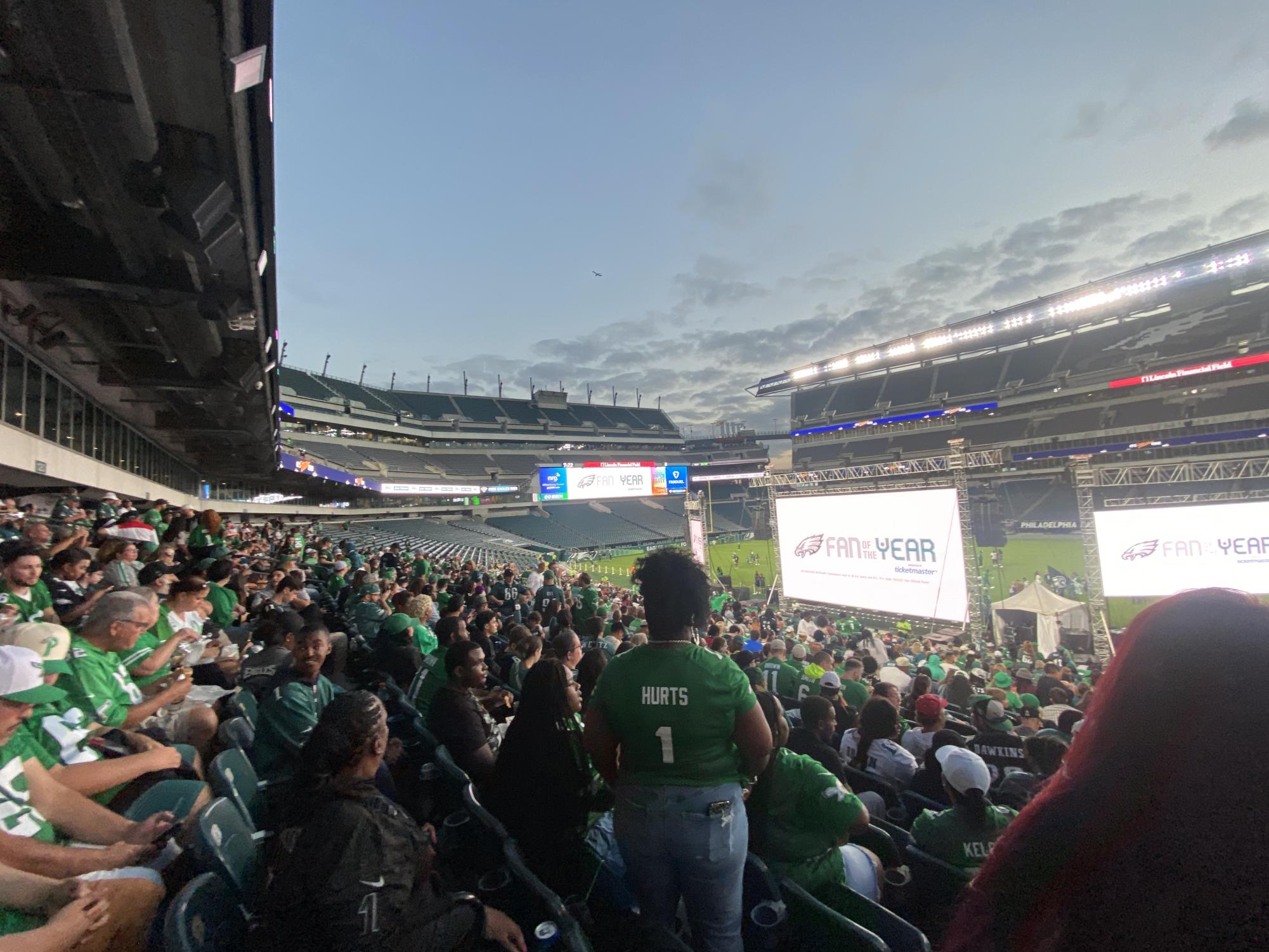 Eagles host watch party to kick off the season