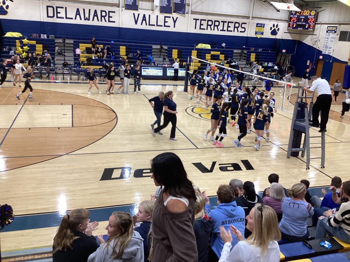 Del Val Volleyball with Warren Hills Volleyball