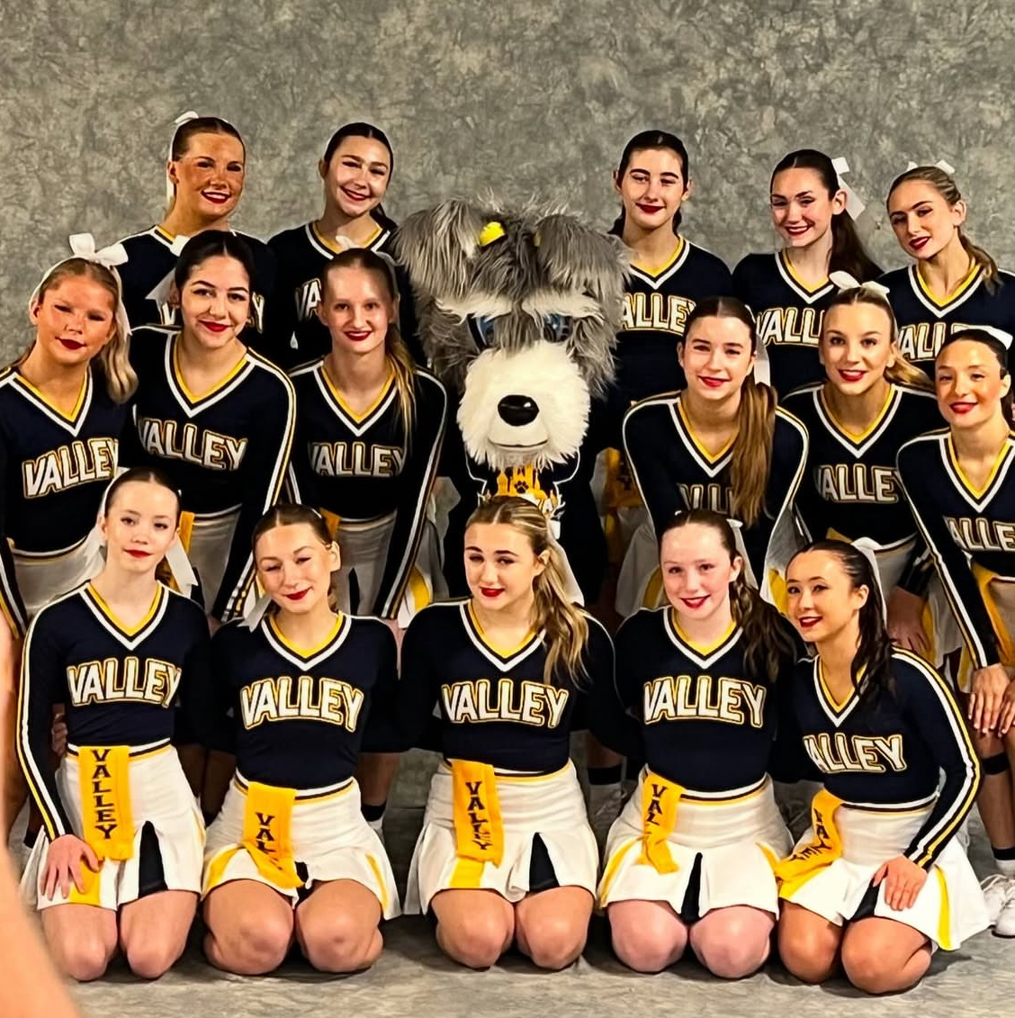 Del Val travels to Florida for cheerleading nationals