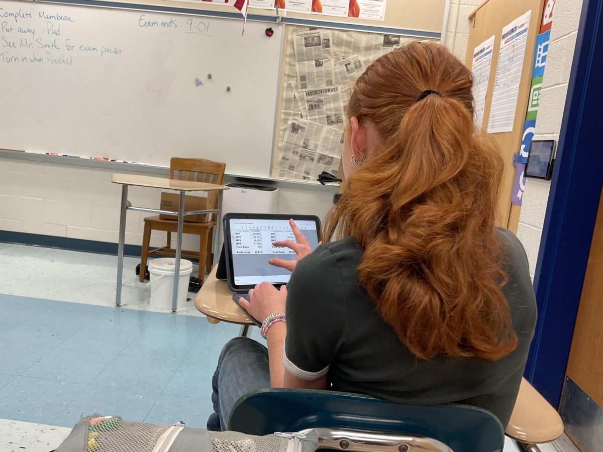 Totally the student debaters on the stage in their gold medals and NOT Alyssa deets…