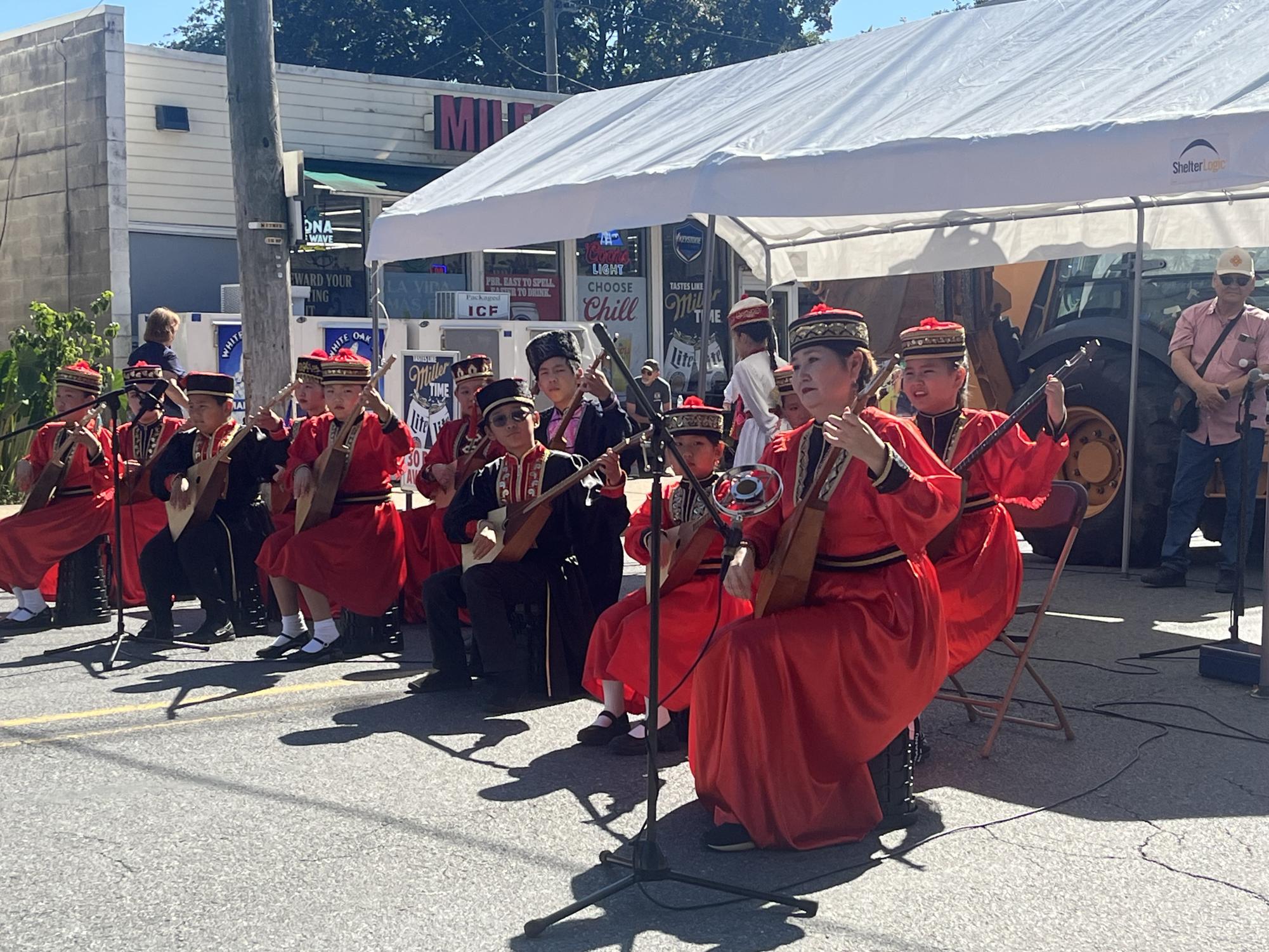 World Fair provides community with multicultural experience