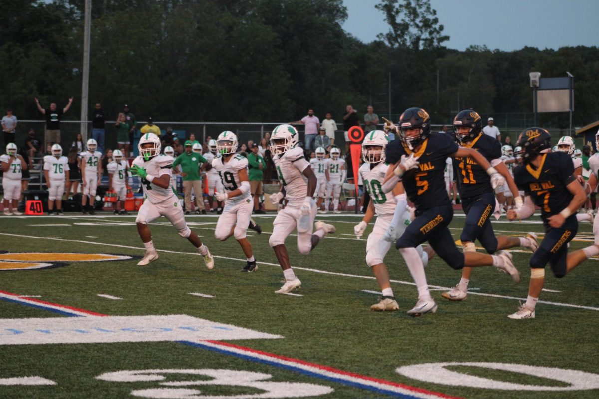Sophomore wide receiver, Chase Kraucheunas, makes a critical catch, boosting Del Val to victory.