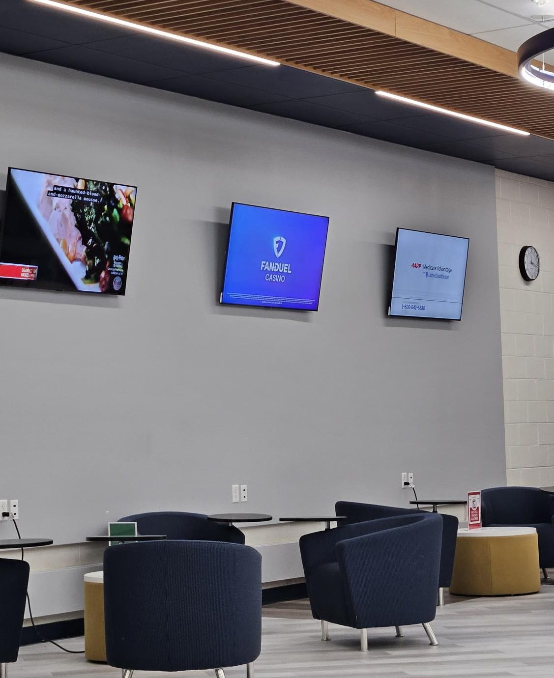 A Fanduel online casino ad in the Commons. The ad was broadcasted on the ESPN channel. 