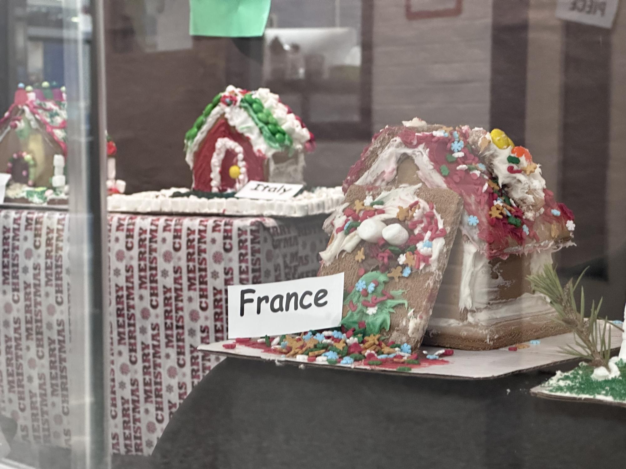 Competing for candy: International Club hosts annual Gingerbread House Making contest