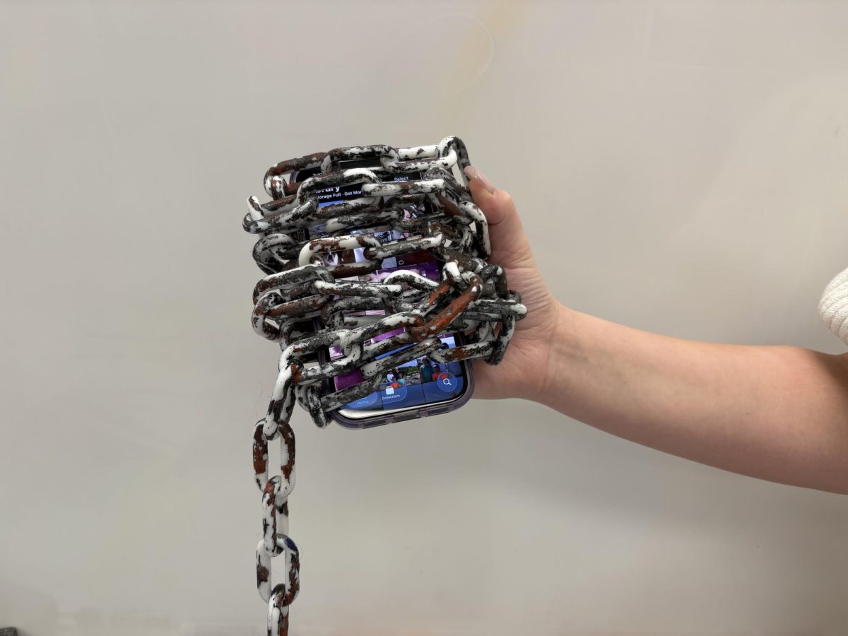 Starting in the 2026-2027 New Jersey will be implementing a bell-to-bell phone ban law. Del Val already has a policy for a phone ban during instructional time.