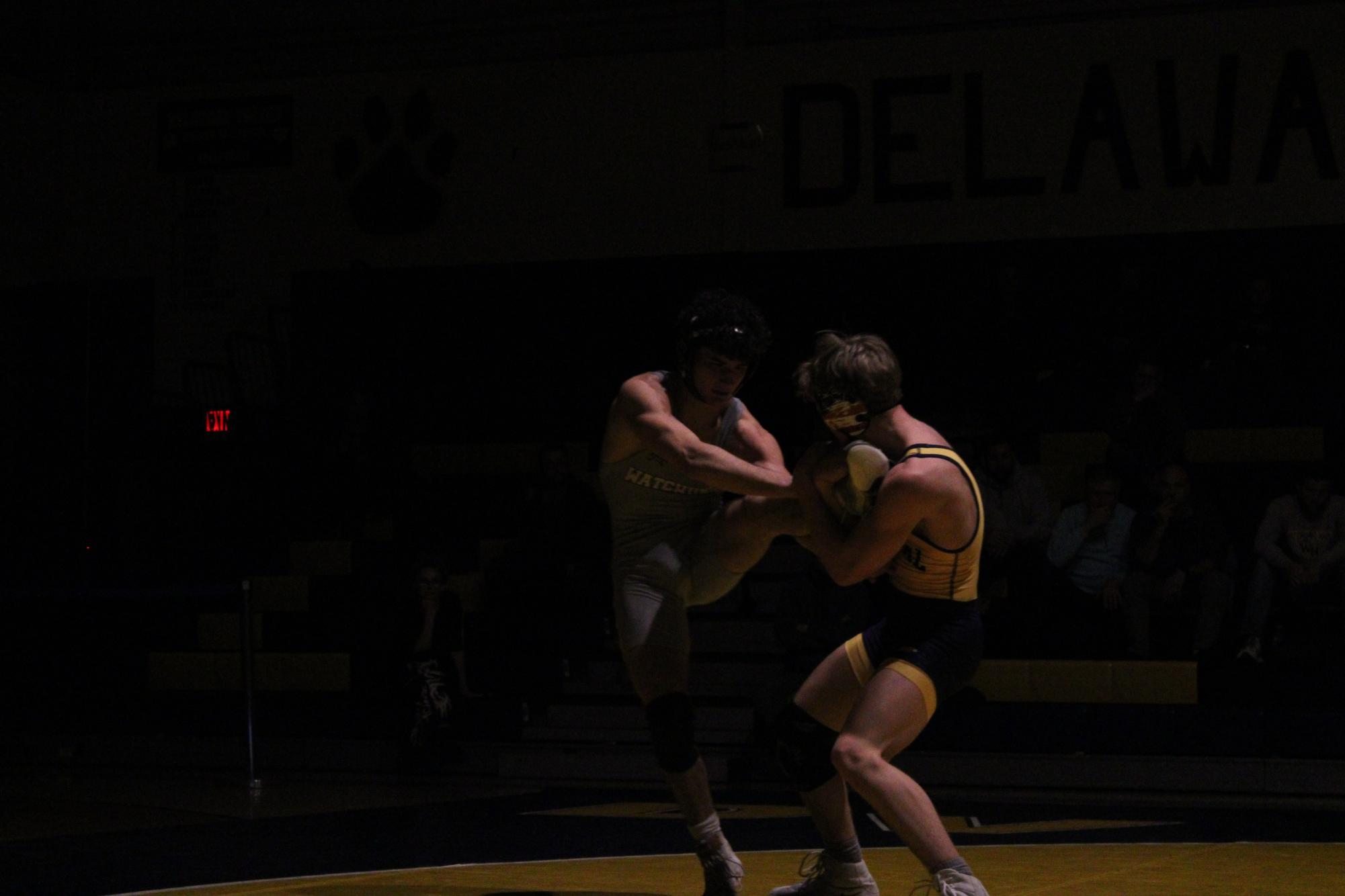 Del Val Wrestling finishes record-breaking regular season