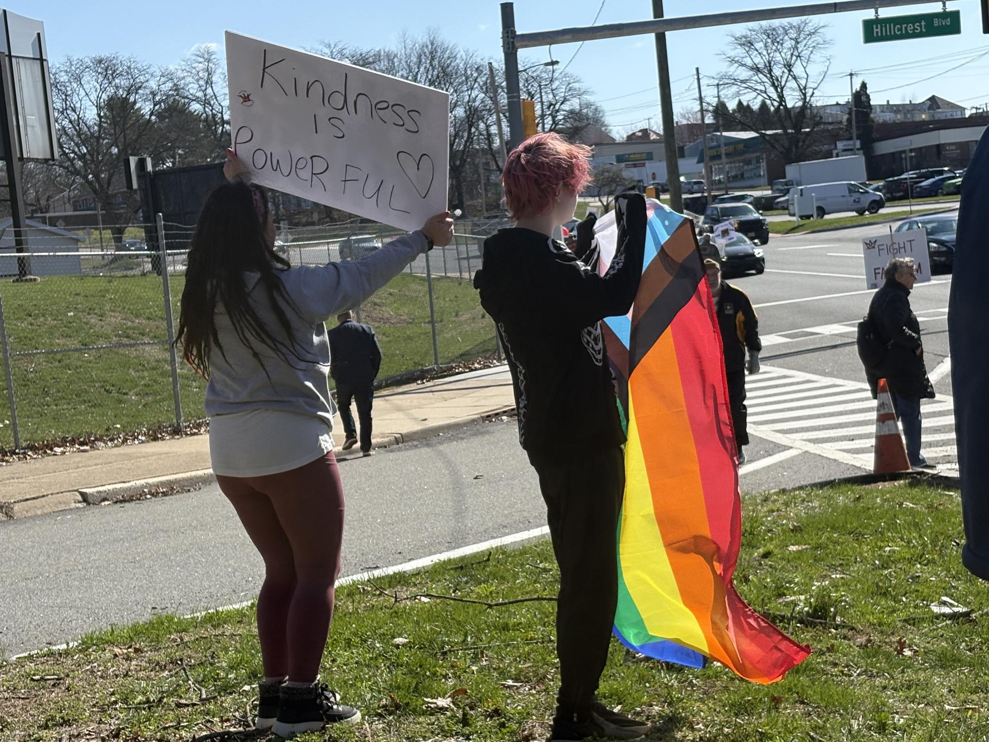 Freshman reporter Amelia Carpenter visited two No Kings protests on Saturday, March 28. While on site, Carpenter spoke with the organizers of the events to learn more about their cause.