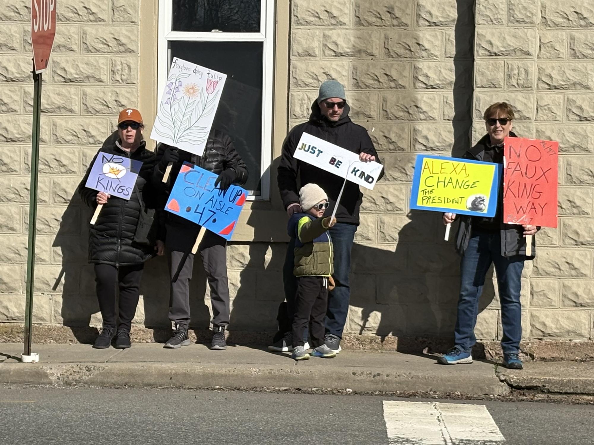 Freshman reporter Amelia Carpenter visited two No Kings protests on Saturday, March 28. While on site, Carpenter spoke with the organizers of the events to learn more about their cause.