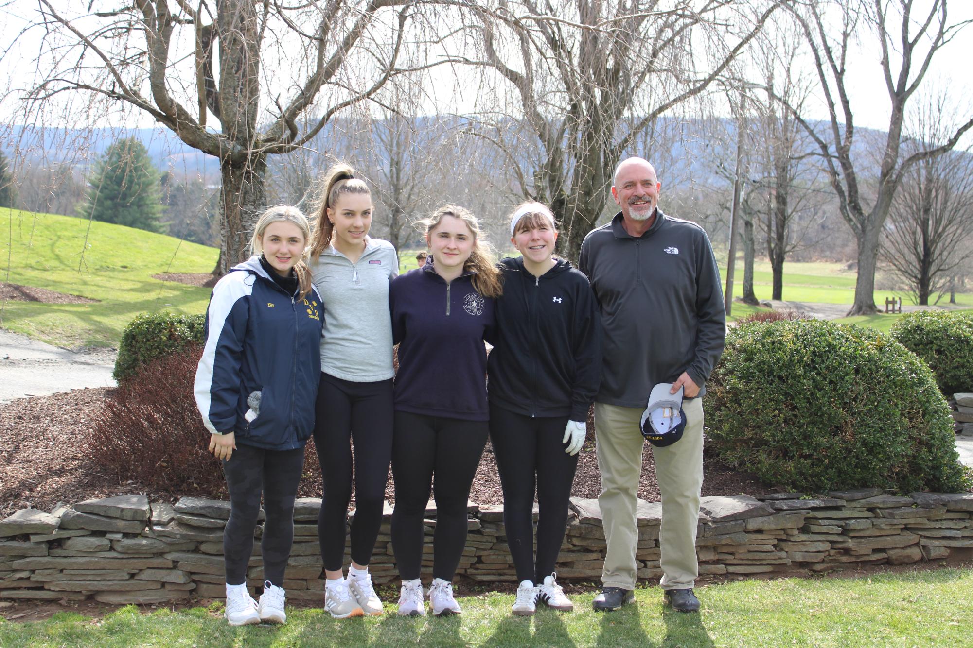 Golf team tees up for 2025-26 season
