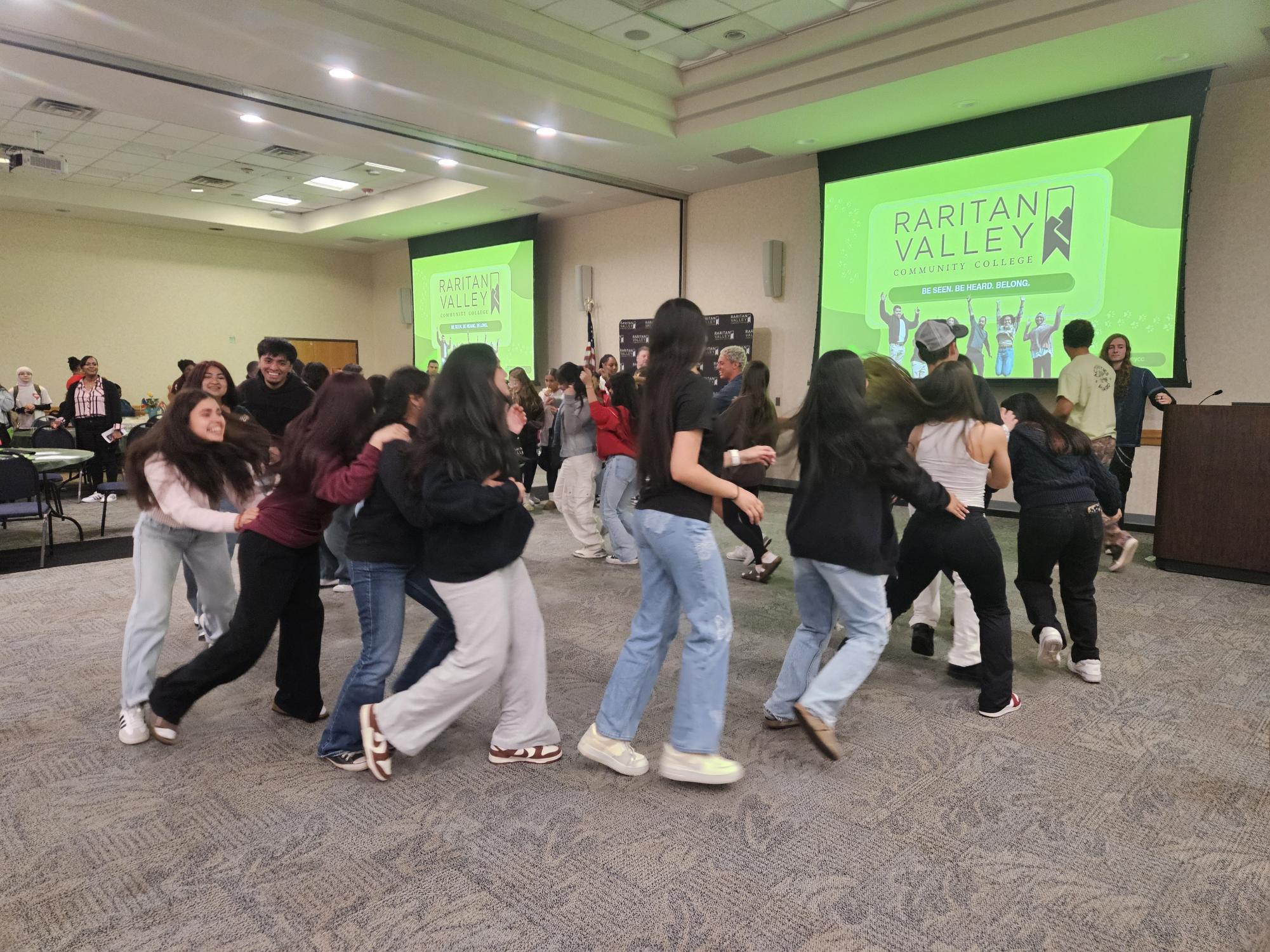 Slideshow: RVCC introduces Latino students to college process