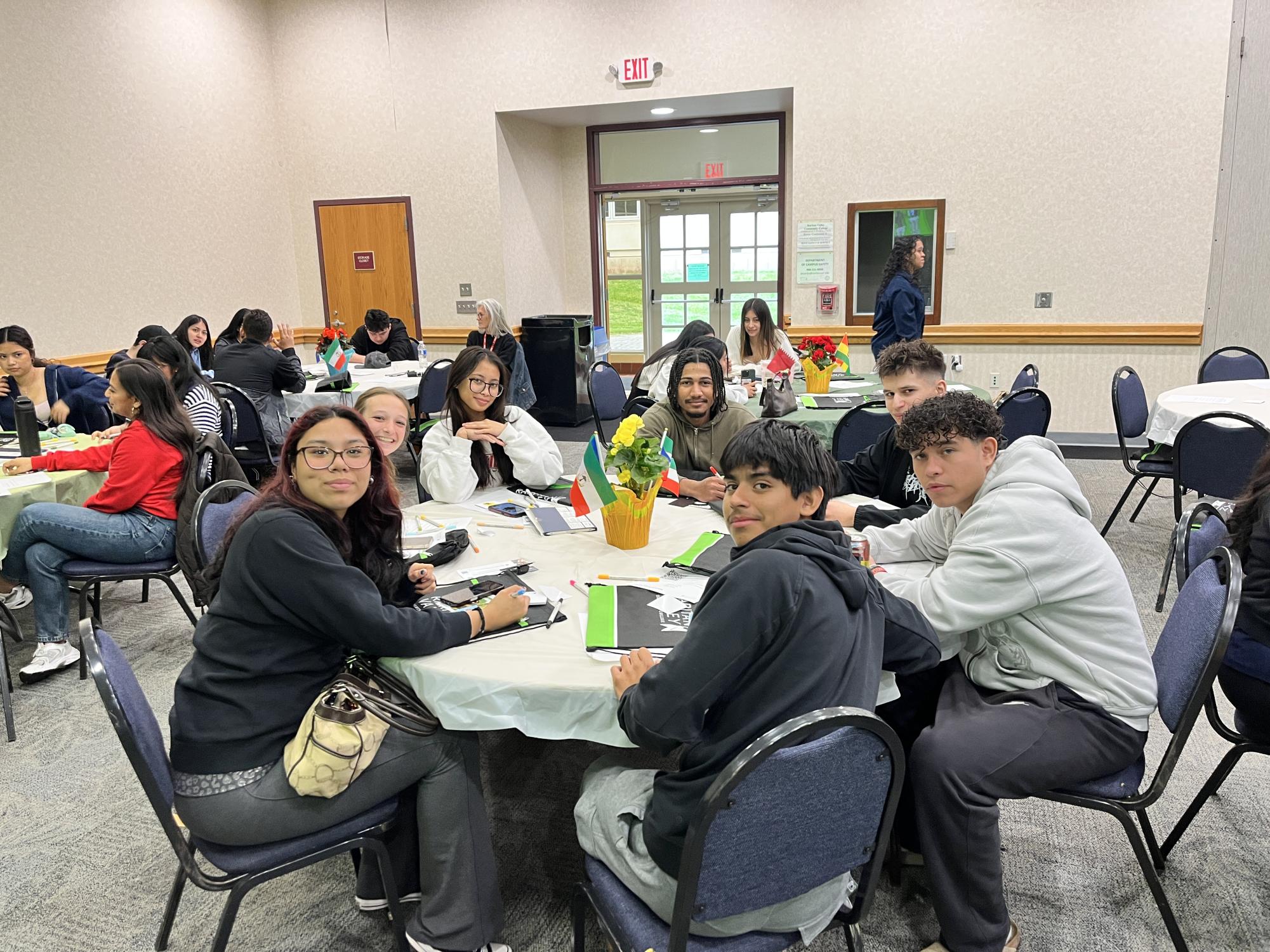 Slideshow: RVCC introduces Latino students to college process