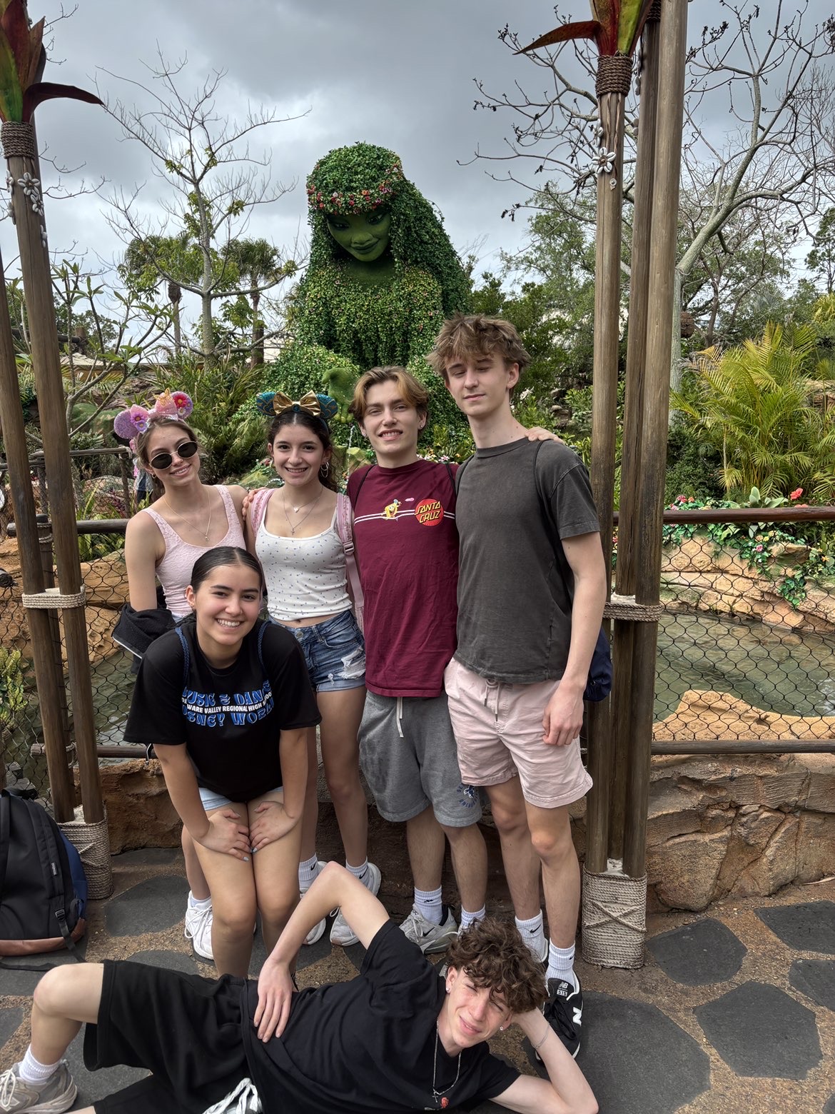 Del Val's performing arts students spent part of their spring break in Orlando, Florida practicing their craft while enjoying Disney's theme parks.