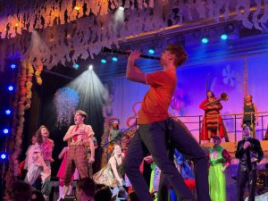 The cast of "The SpongeBob Musical" sways during "Best Day Ever." (Photo via Brian Smith)