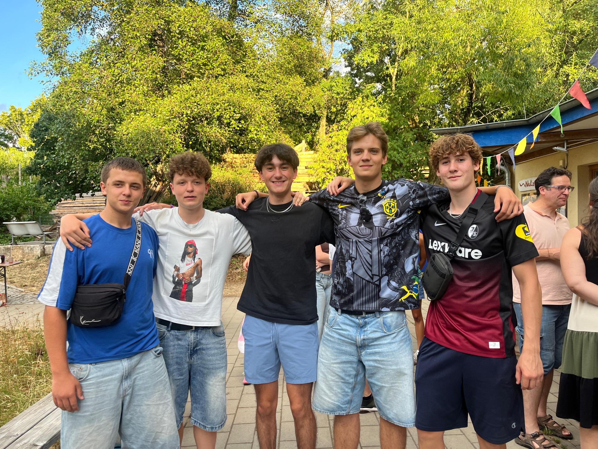 This summer, Del Val students traveled to Germany and reunited with their exchange partner. They experienced the life of a German high school student and learned about the cultural differences between the US and Germany. 