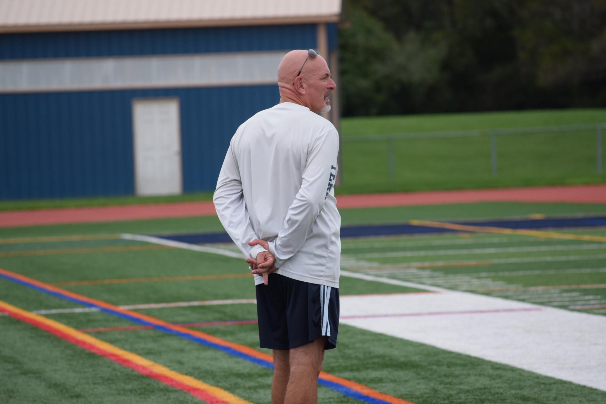 Del Val's Girls Soccer faced off with Belvidere, a strong mix of both offense and defense by the Lady Terriers led them to a 6-0 victory. 