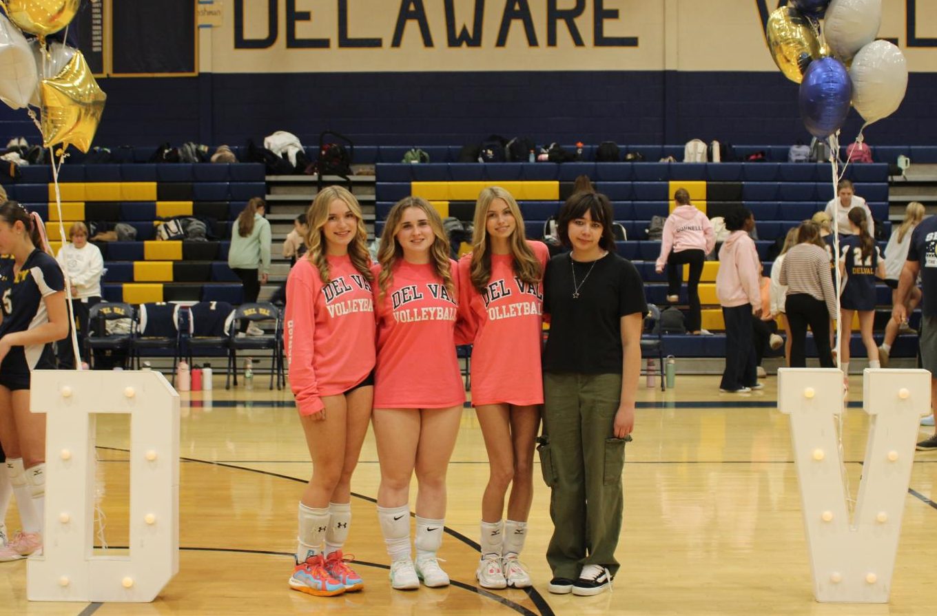 Volleyball celebrates its 2027 seniors